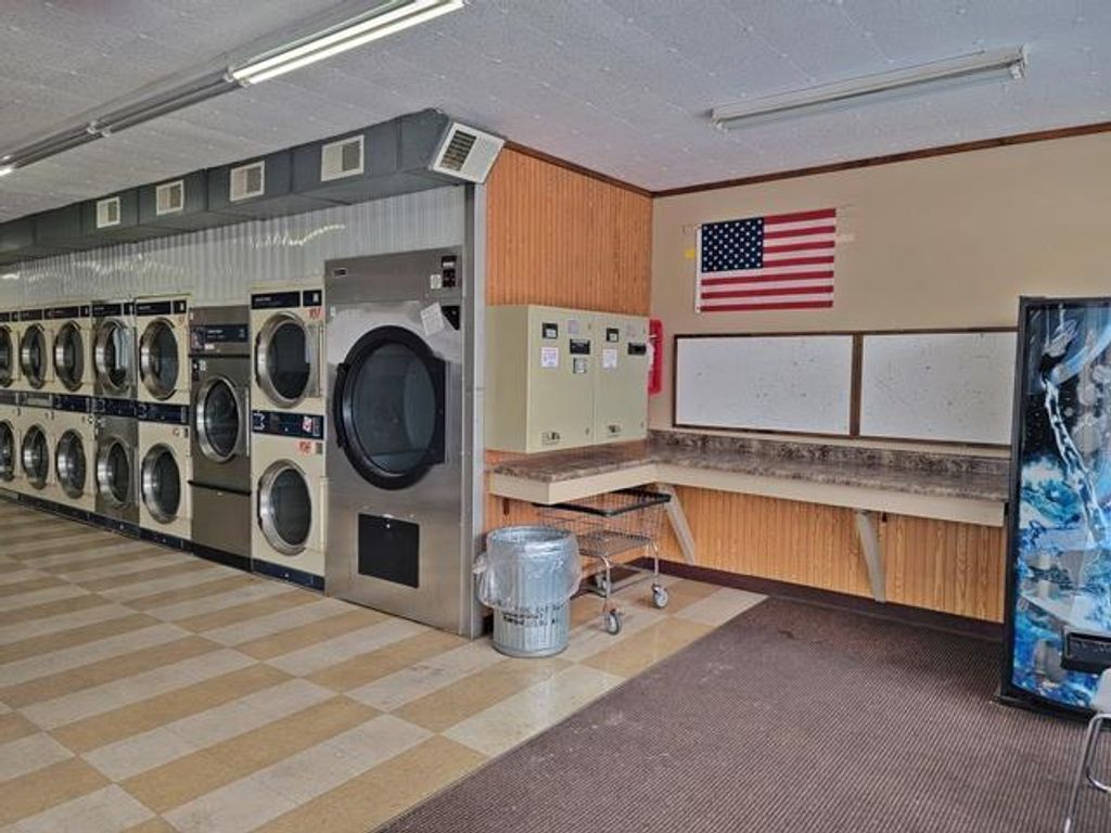 Photo of 410 &amp; 412 N Central AVENUE, Marshfield, WI 54449 (MLS # 22601119)