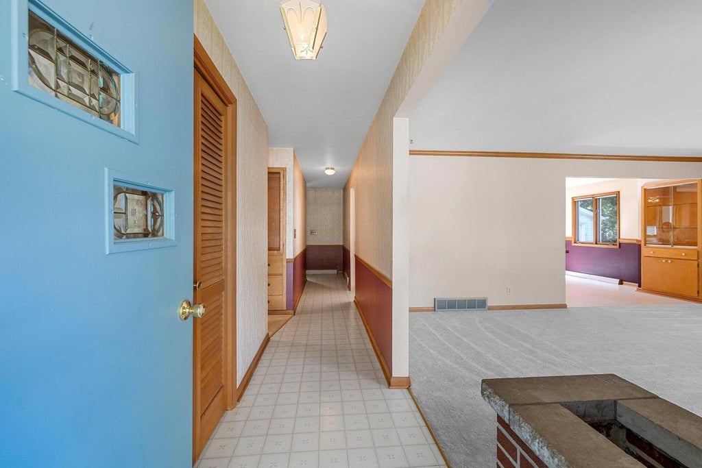 Photo of 222 Longview AVENUE, WI 54301 (MLS # 50333194)