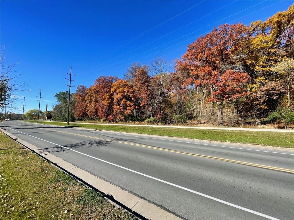 Photo of 000 (Lot 2) Galloway STREET, Eau Claire, WI 54703 (MLS # 1597198)