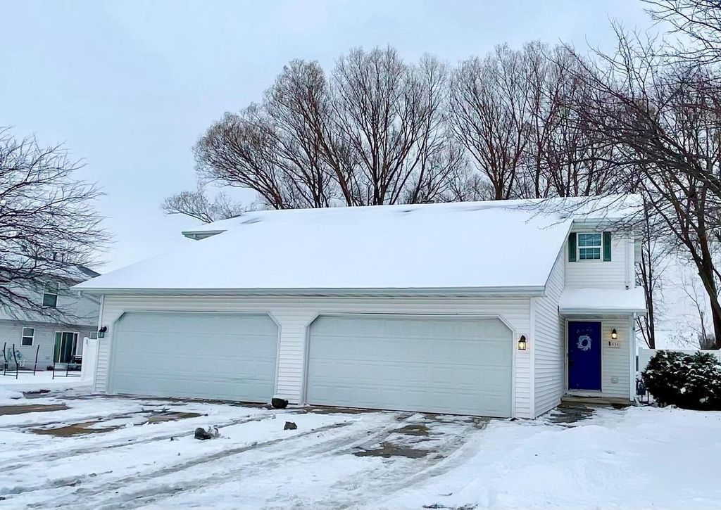 Photo of 1434 Glenview LANE, Little Chute, WI 54140 (MLS # 50319331)