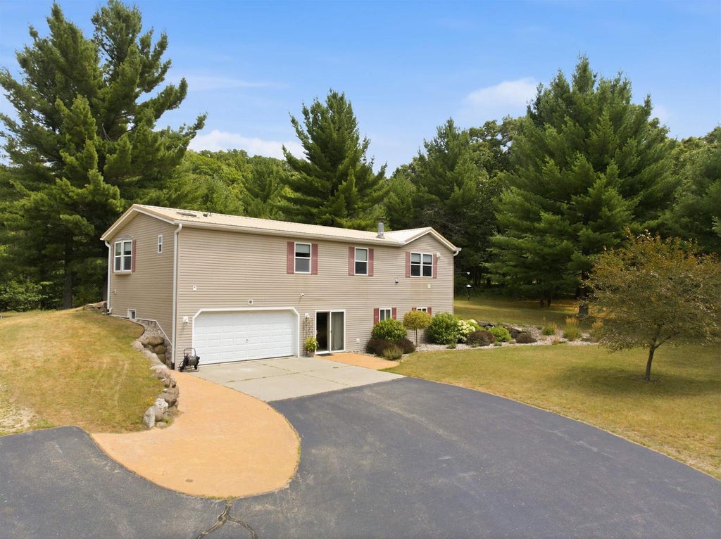 Photo of 3982 State Rd 13, Wisconsin Dells, WI 53965 (MLS # 2029537)