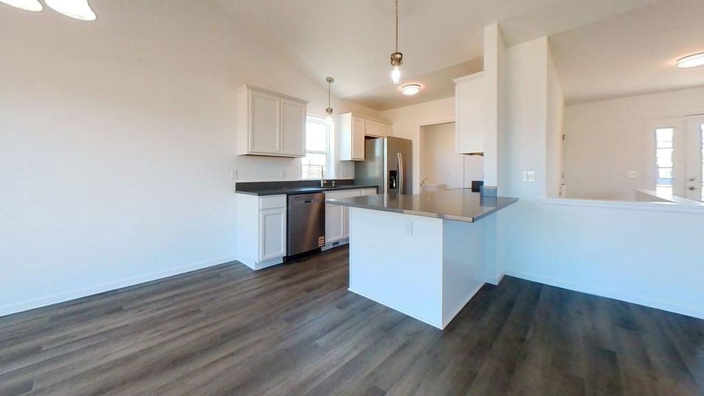 Photo of 549 Autumn DRIVE, Walworth, WI 53184 (MLS # 2019928)