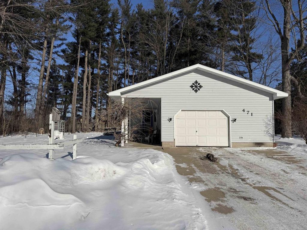 Photo of 471 Glenwood HEIGHTS, Wisconsin Rapids, WI 54494 (MLS # 22600292)