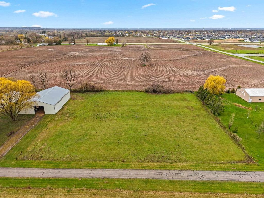 Photo of 3434 Willow ROAD, Green Bay, WI 54311 (MLS # 50324730)