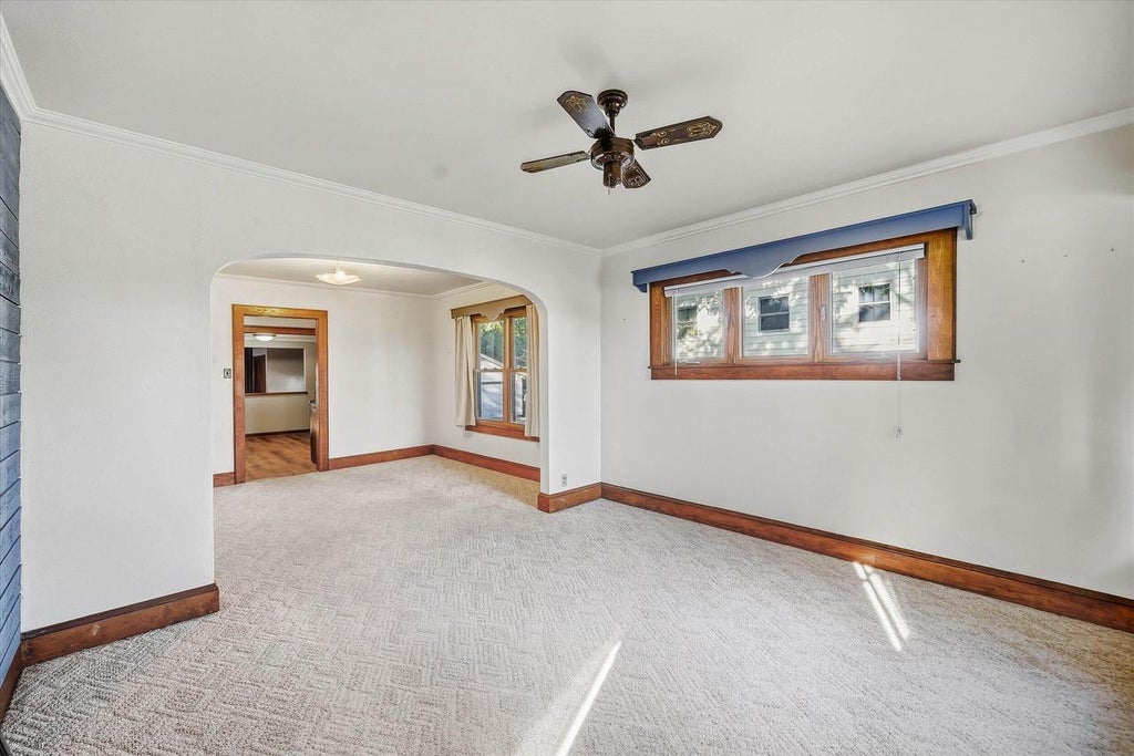 Photo of N70W5886 Bridge ROAD, Cedarburg, WI 53012 (MLS # 1982681)
