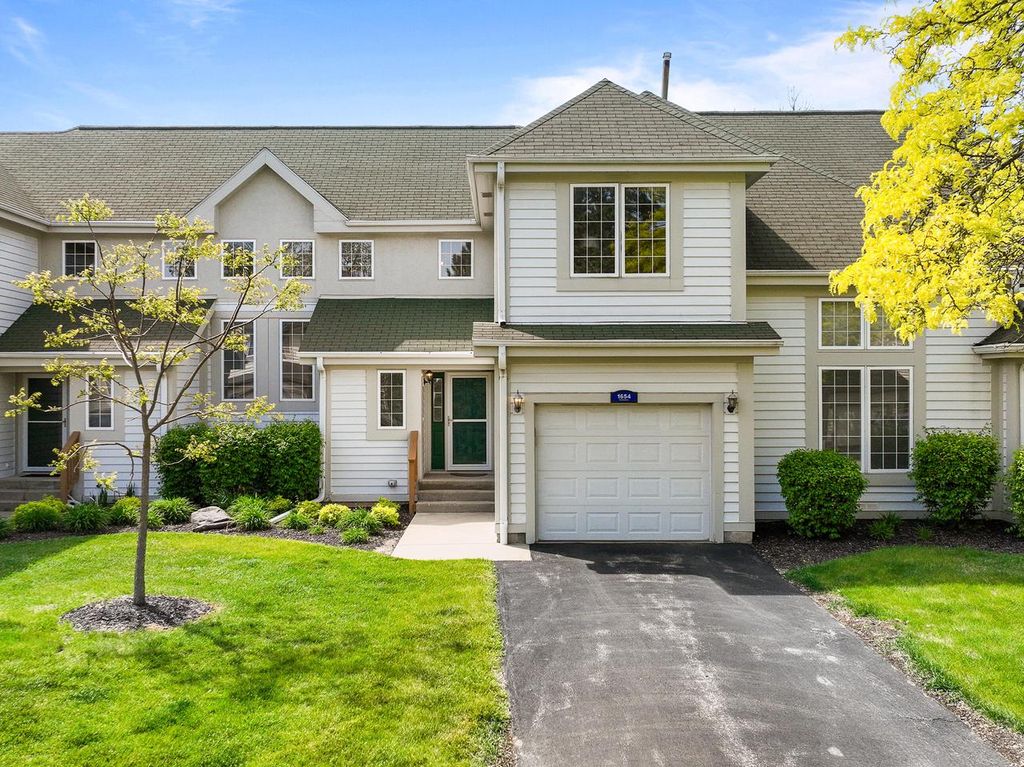Photo of 1654 Woodland DRIVE #12-55, Lake Geneva, WI 53147 (MLS # 1964660)