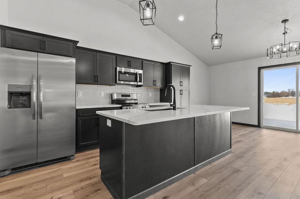 Photo of 378 Pauls PLACE, Oshkosh, WI 54904 (MLS # 50322851)