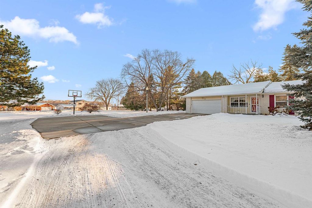 Photo of N7446 Beaver Bay DRIVE, Beaver Dam, WI 53916 (MLS # 2013929)