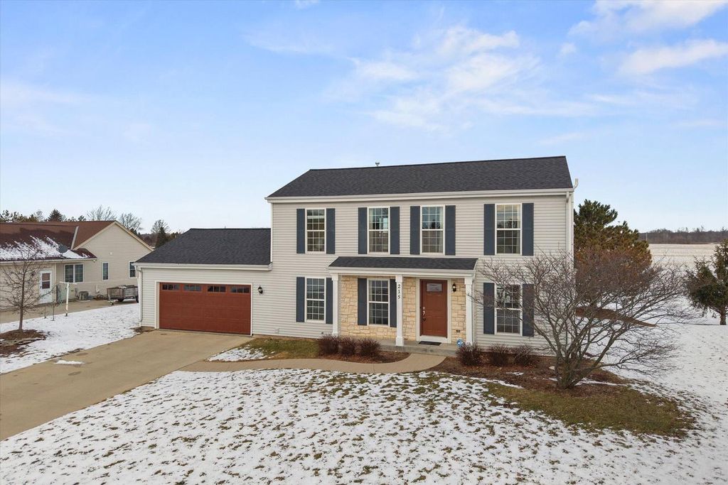 Photo of 215 Maries WAY, Random Lake, WI 53075 (MLS # 1947163)