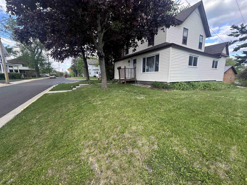 Photo of 172 Mill STREET, Waterloo, WI 53594 (MLS # 2023548)