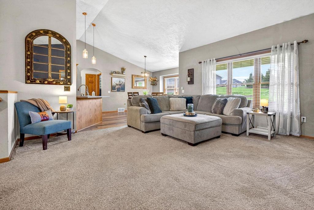 Photo of 220 East Ridge STREET, New London, WI 54961 (MLS # 50325219)