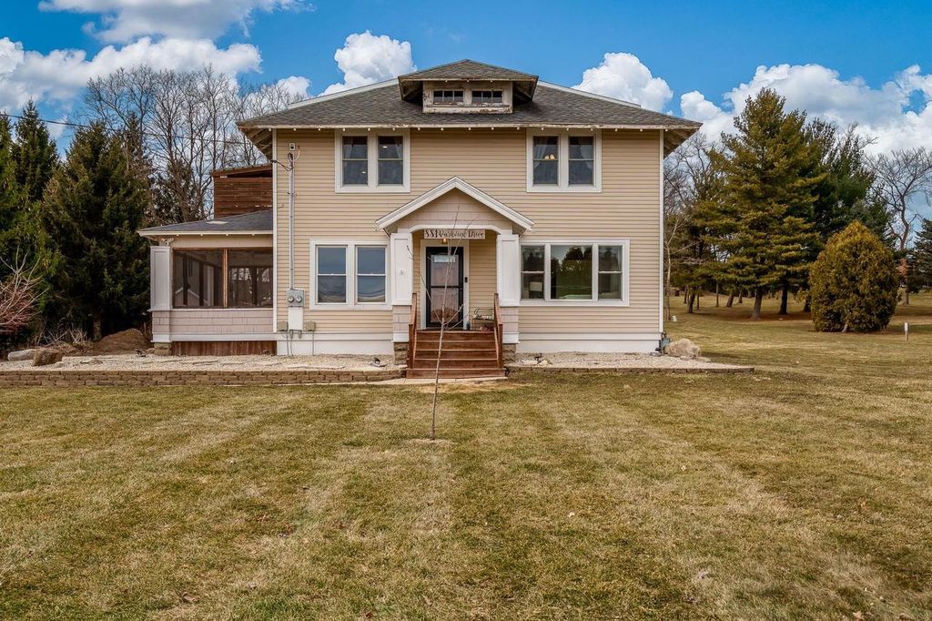 Photo of 881 Parkview DRIVE, Milton, WI 53563 (MLS # 2017115)
