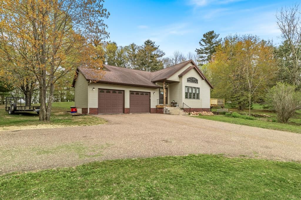 Photo of 2418 Panorama DRIVE, Menomonie, WI 54751 (MLS # 1599675)