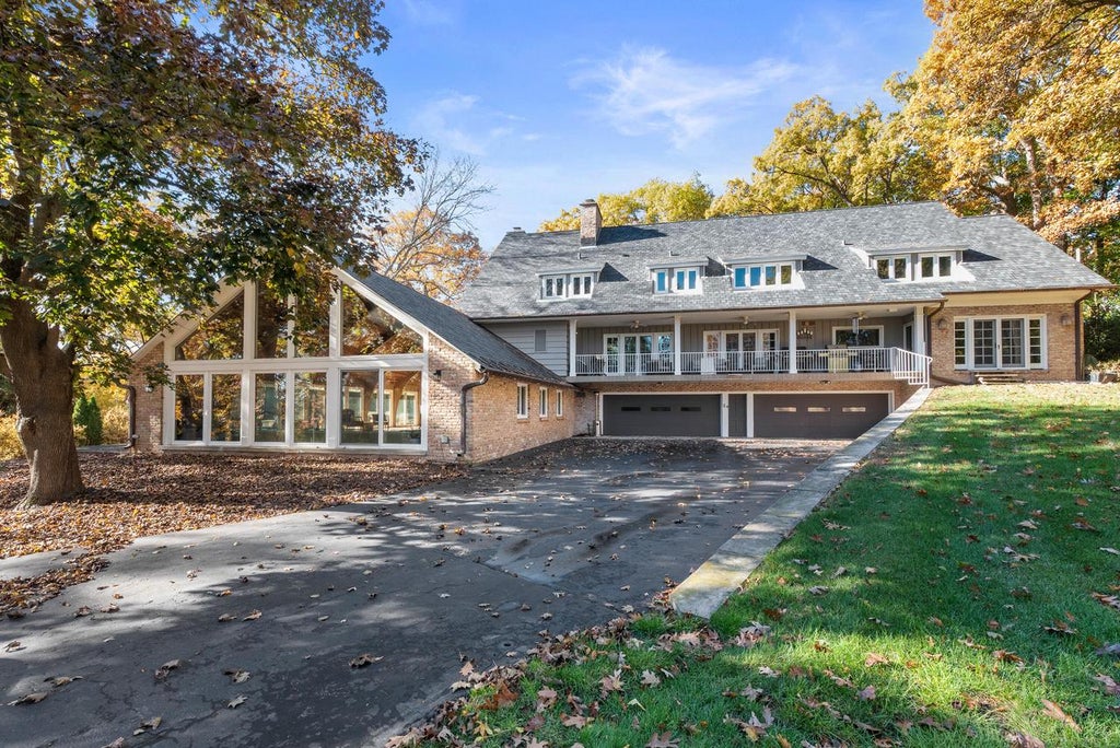 Photo of 14220 Hillside ROAD, Elm Grove, WI 53122 (MLS # 1973670)