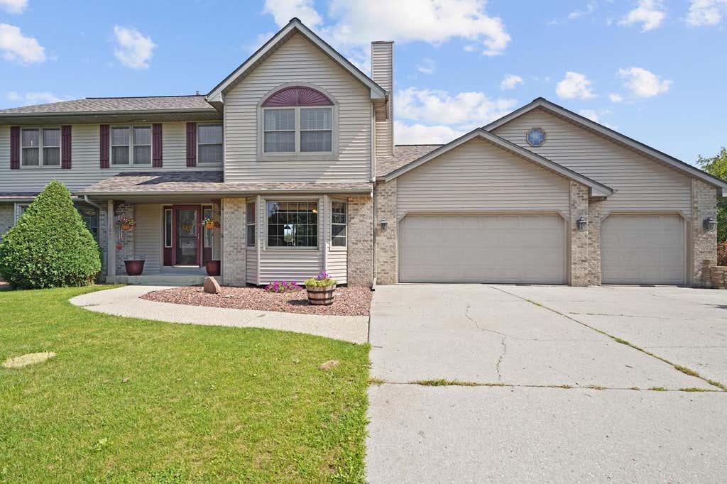 Photo of 11709 242nd STREET, Trevor, WI 53179 (MLS # 1975729)