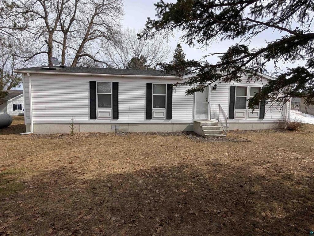 Photo of 54700 Cudworth AVENUE, Grand View, WI 54839 (MLS # 6124167)