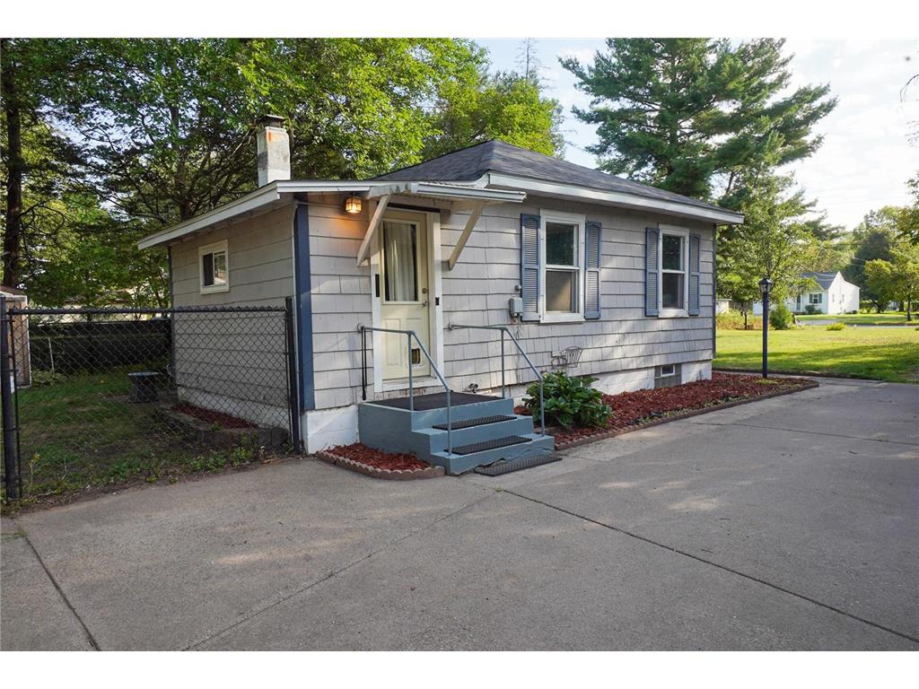 Photo of 3128 Starr AVENUE, Eau Claire, WI 54703 (MLS # 7141891)