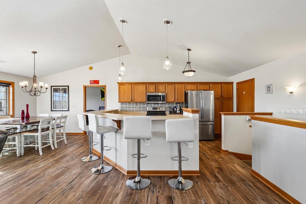 Photo of W197N16873 Stonewall DRIVE, Jackson, WI 53037 (MLS # 1984343)