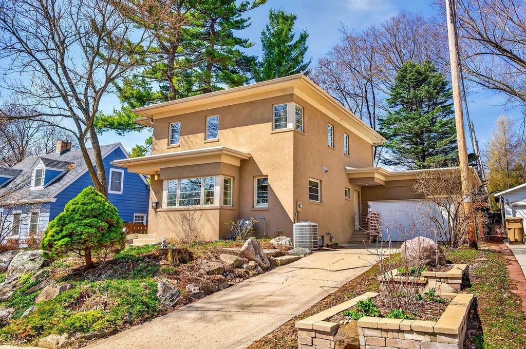 Photo of 442 Toepfer AVENUE, Madison, WI 53711 (MLS # 2020215)