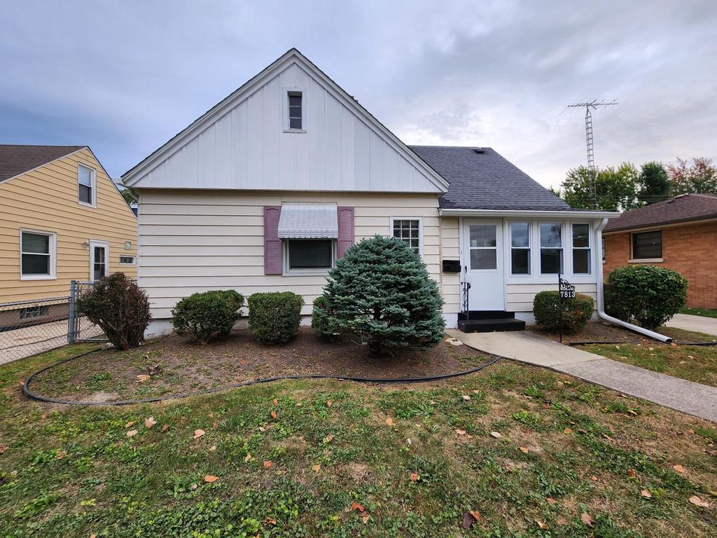 Photo of 7813 24th AVENUE, Kenosha, WI 53143 (MLS # 1938934)