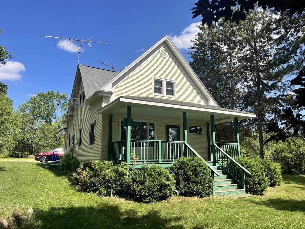 Photo of 2130 County Road G, Westfield, WI 53964 (MLS # 2027514)