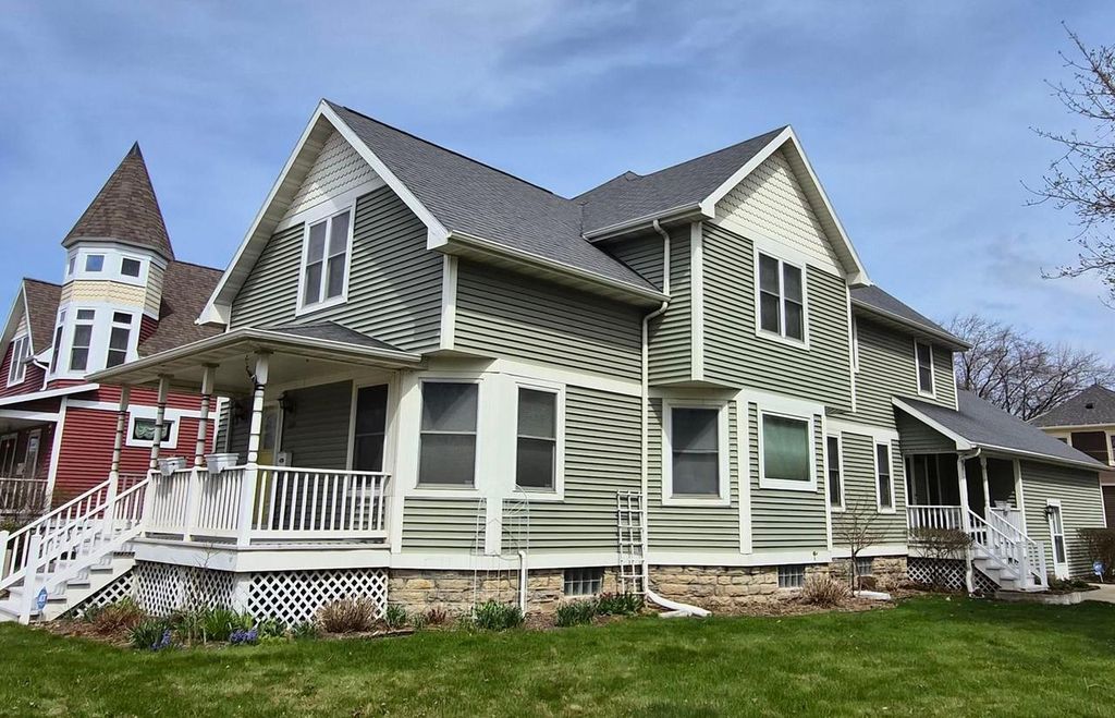 Photo of 600 Mather STREET, Green Bay, WI 54303 (MLS # 50324260)
