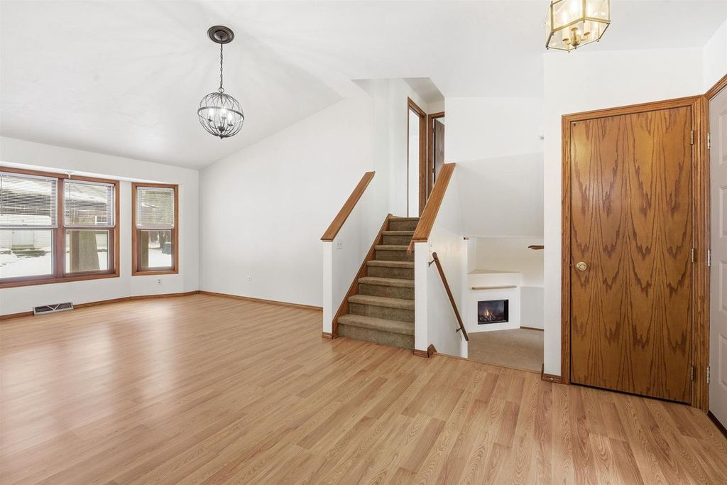 Photo of 2688 Nicolet DRIVE, Green Bay, WI 54311 (MLS # 50320962)