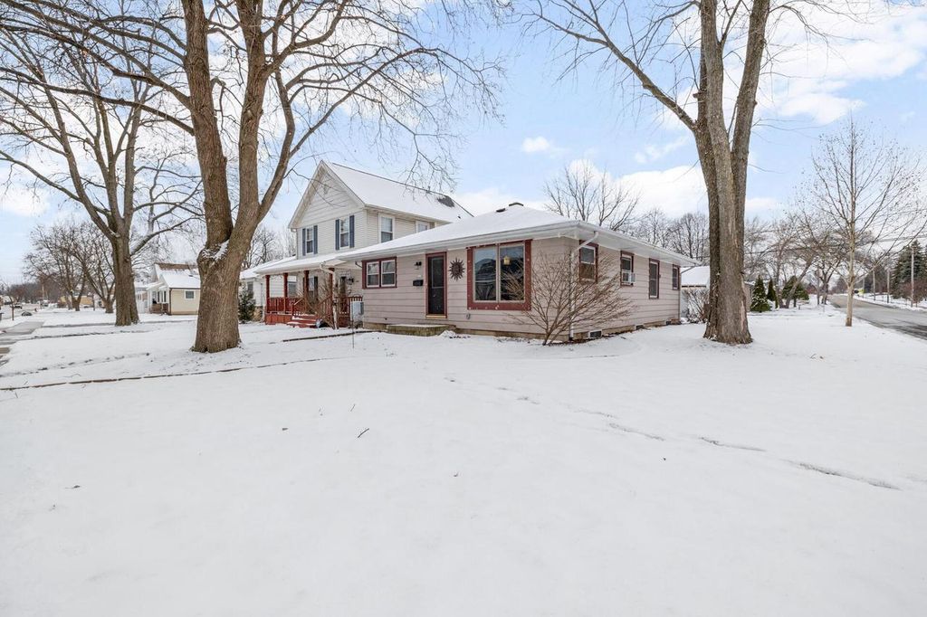 Photo of 4939 N 126th STREET, Butler, WI 53007 (MLS # 1947301)