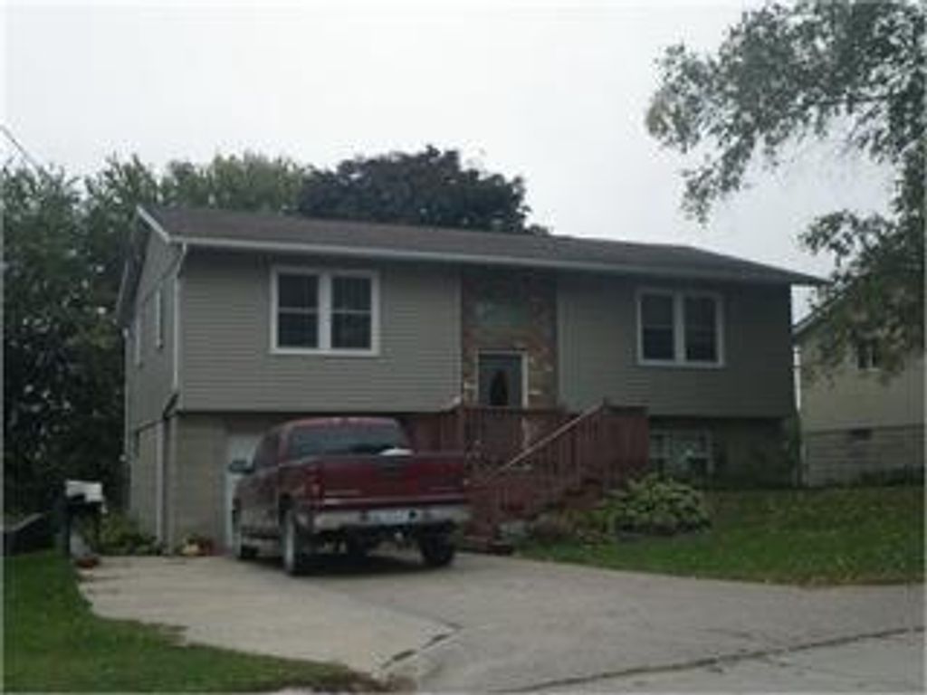 Photo of 3054 N 59th STREET, Milwaukee, WI 53210 (MLS # 1947242)