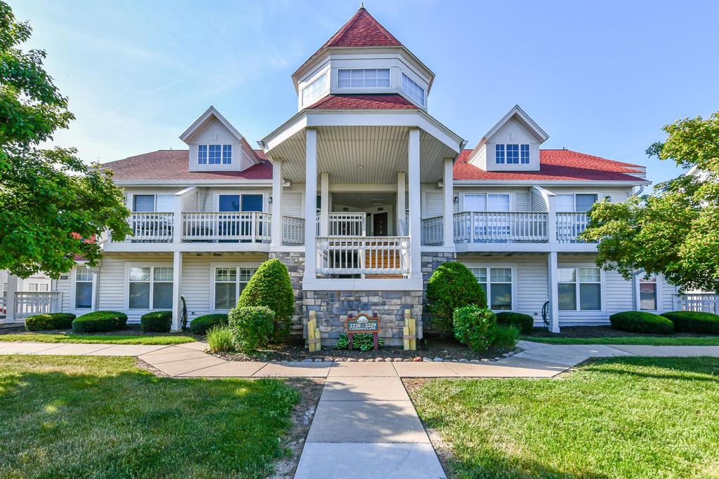 Photo of 2237 Landings LANE, Delavan, WI 53115 (MLS # 1957599)