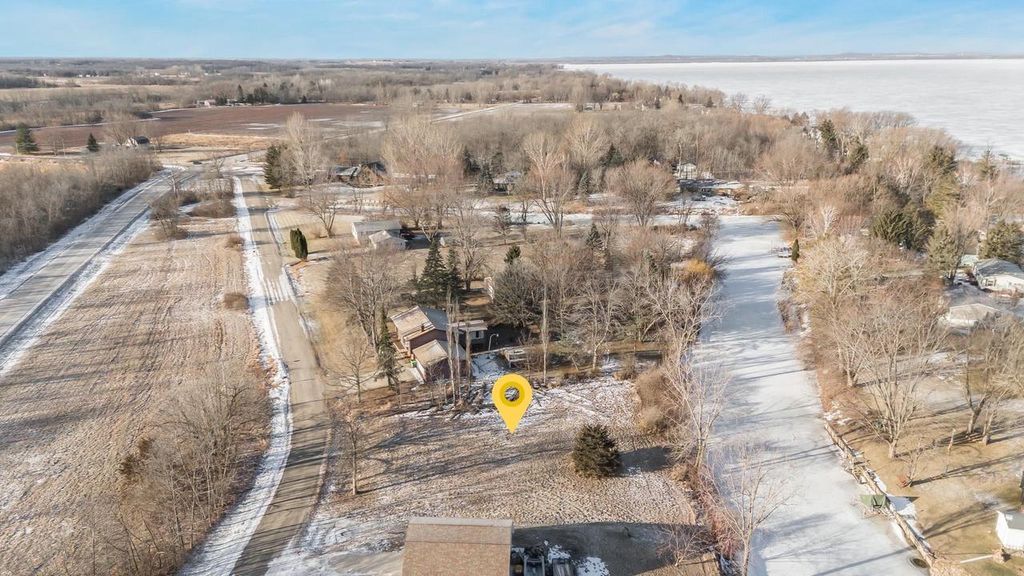 Photo of Shirley COURT, Winneconne, WI 54986 (MLS # 50320075)