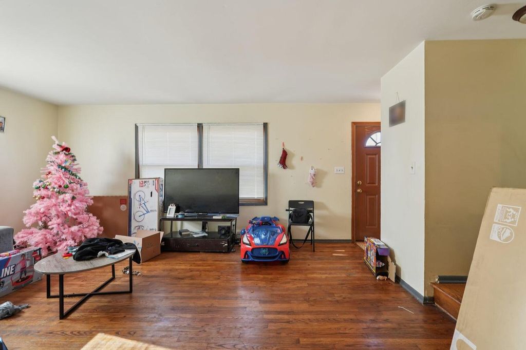 Photo of 4896 N 106th STREET #4898, Milwaukee, WI 53225 (MLS # 1947679)