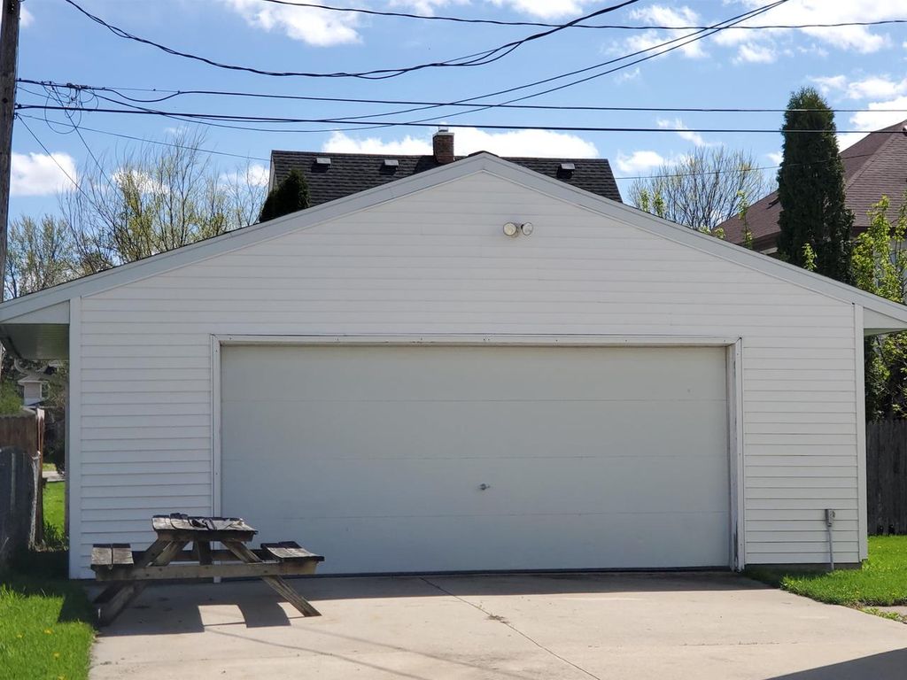 Photo of 106 5th STREET, Fond Du Lac, WI 54935 (MLS # 50324479)