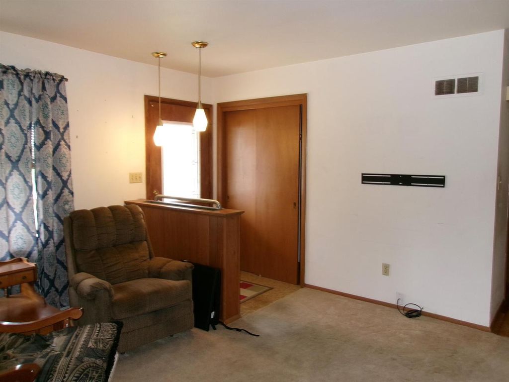 Photo of 202 Sharp AVENUE, Reeseville, WI 53579 (MLS # 2021611)