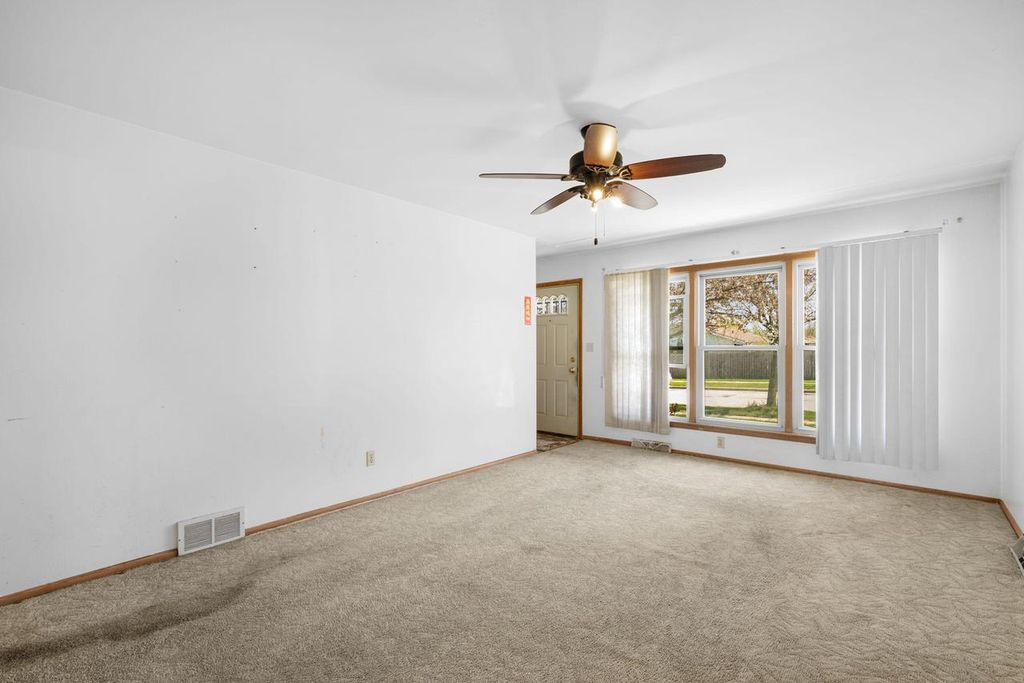 Photo of 5551 S 26th STREET, Milwaukee, WI 53221 (MLS # 1959226)