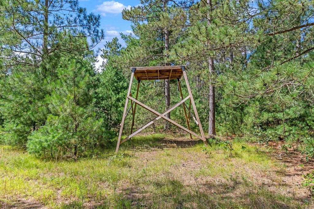 Photo of 839 8th DRIVE, Hancock, WI 54943 (MLS # 2030821)