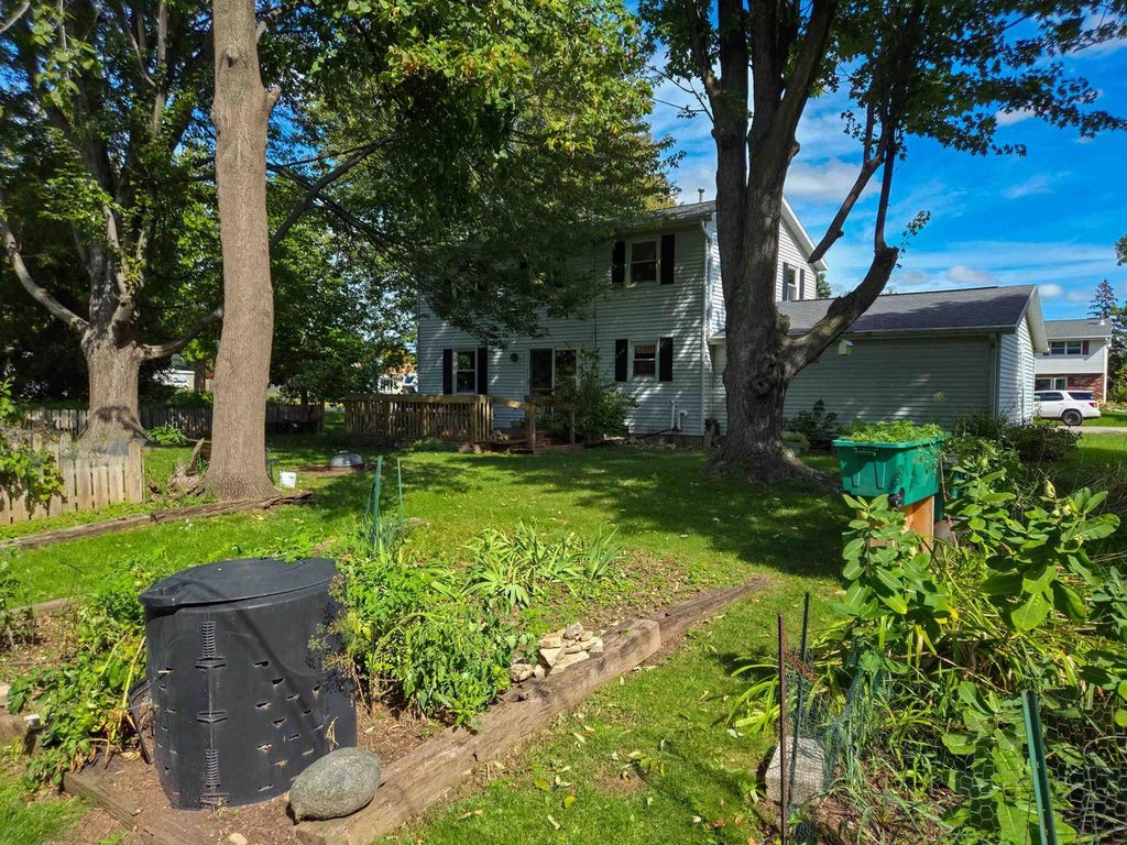 Photo of 1310 Stead DRIVE, Menasha, WI 54952 (MLS # 50332721)