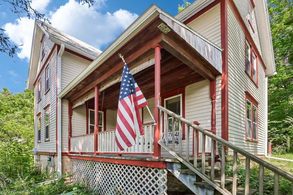 Photo of 2348 Highway 92, Mount Horeb, WI 53572 (MLS # 2025995)