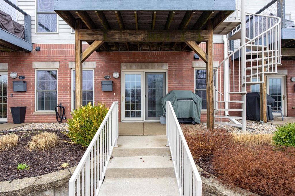 Photo of 169 Marina PLACE, Menasha, WI 54952 (MLS # 50323746)