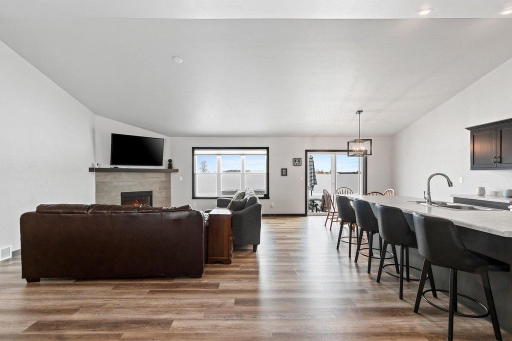 Photo of 4669 Richard LANE, Green Bay, WI 54313 (MLS # 50319591)