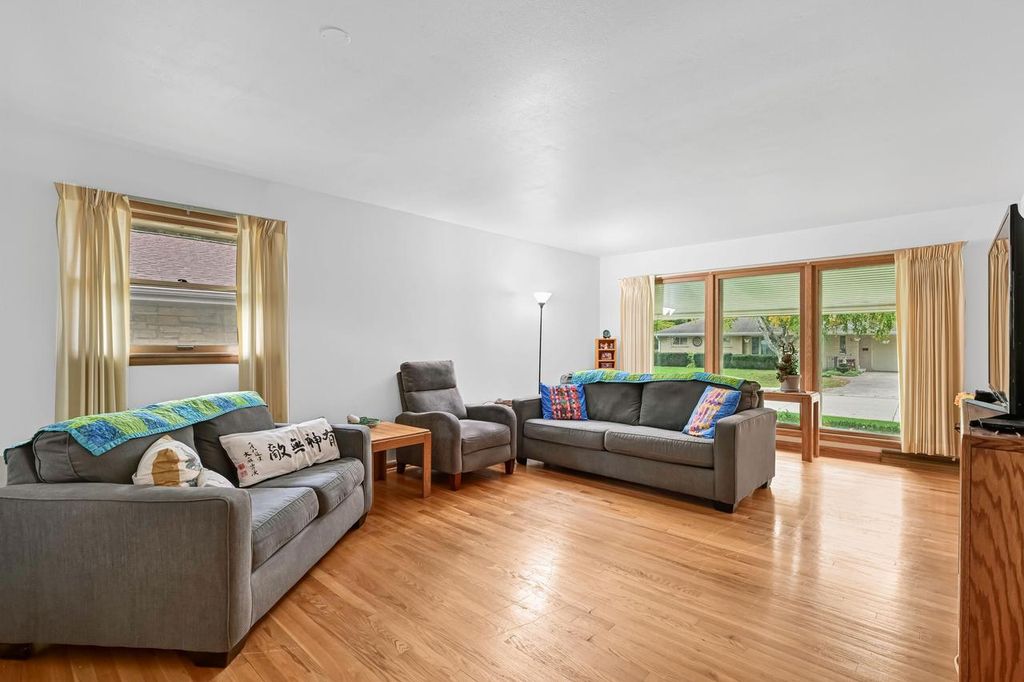 Photo of 3013 S 82nd STREET, West Allis, WI 53219 (MLS # 1939271)