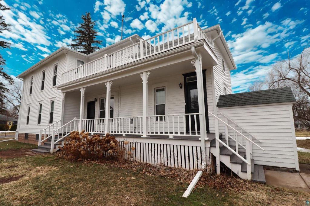 Photo of 922 Vaughn AVENUE, Ashland, WI 54806 (MLS # 6124291)