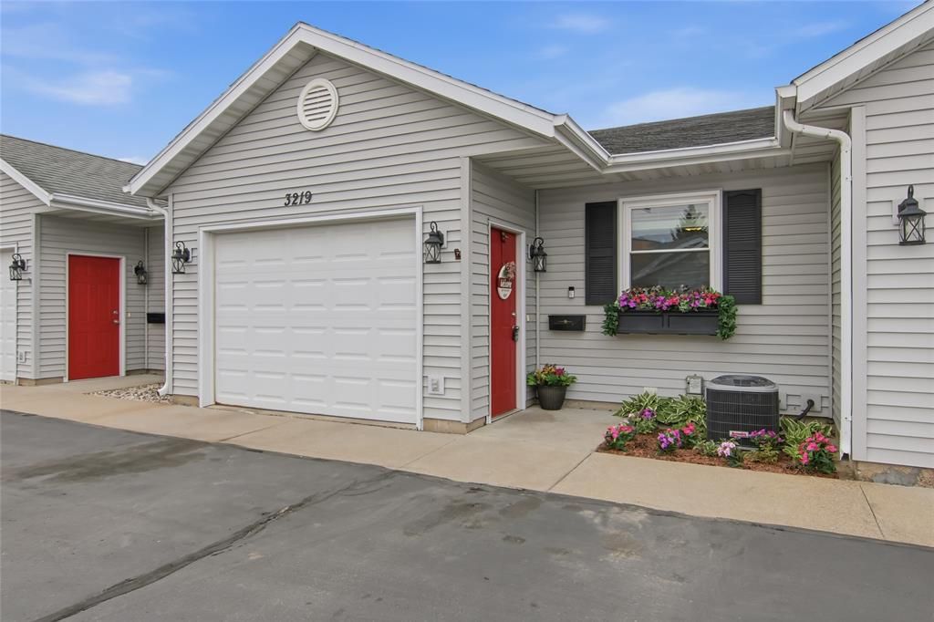 Photo of 3219 Craig ROAD, Eau Claire, WI 54701 (MLS # 1600792)