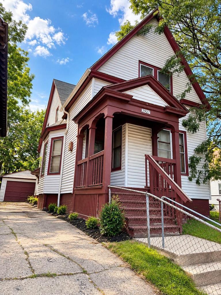2927 N 12th Street, Milwaukee, WI 53208 | MLS 716561608800