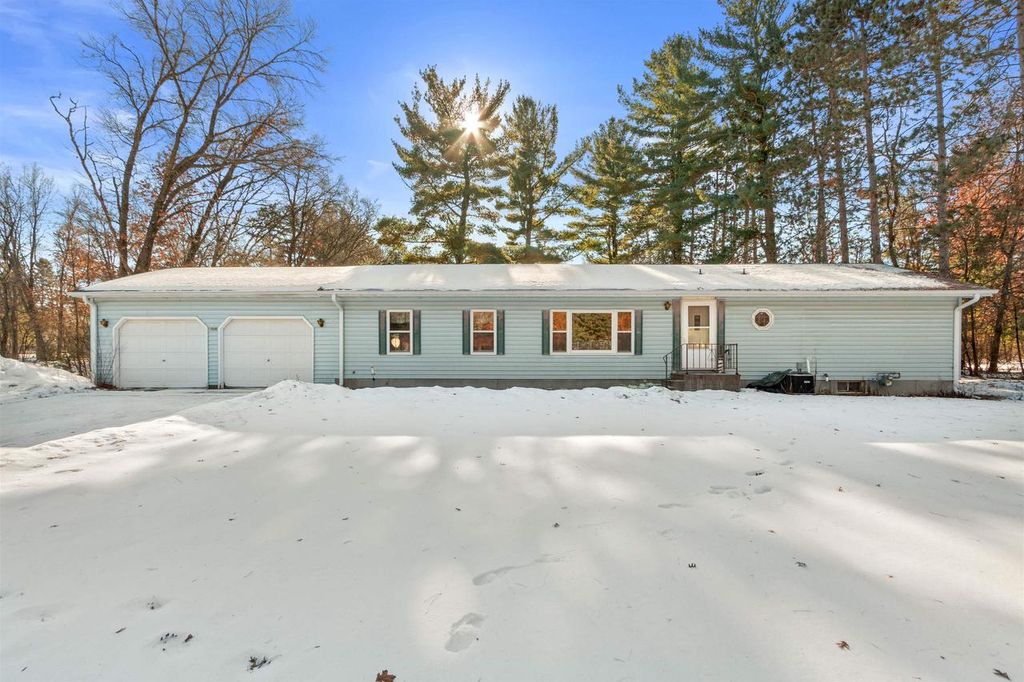 Photo of 5520 Helke ROAD, Wisconsin Rapids, WI 54494 (MLS # 2014944)