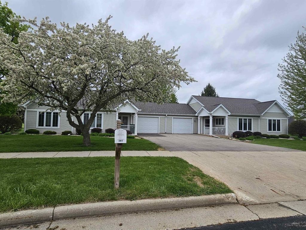Photo of 251/255 Goehl ROAD, Waterloo, WI 53594 (MLS # 2022331)