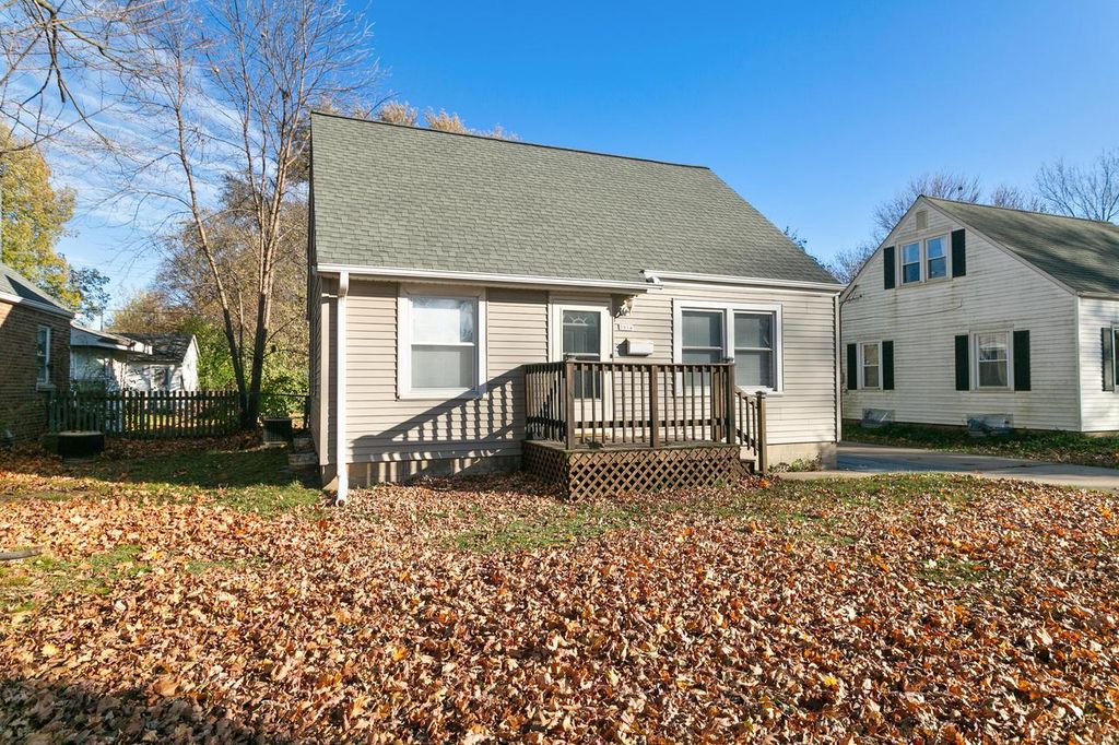 Photo of 3914 N 87th STREET, Milwaukee, WI 53222 (MLS # 1943516)