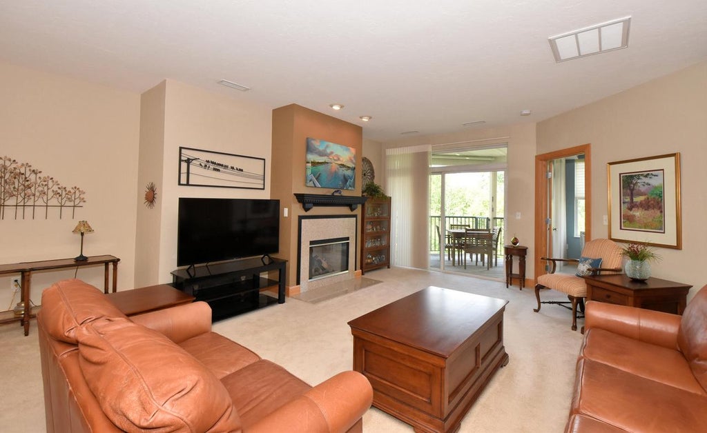 Photo of N74W13737 Appleton AVENUE #316, Menomonee Falls, WI 53051 (MLS # 1974210)