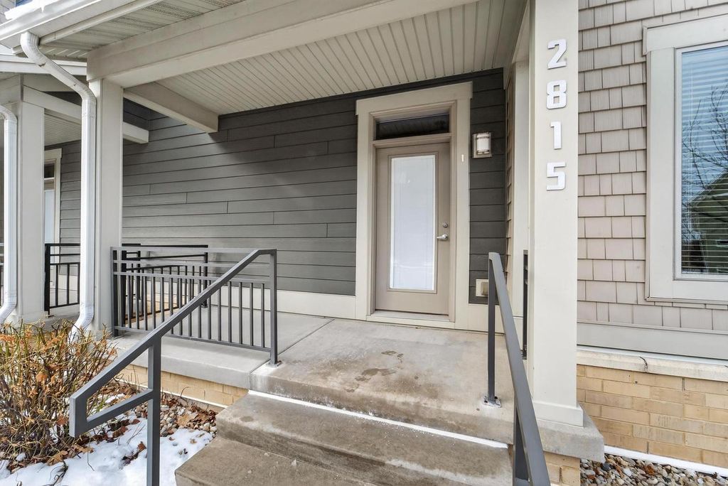 Photo of 2815 No Oaks RIDGE, Fitchburg, WI 53711 (MLS # 2016490)