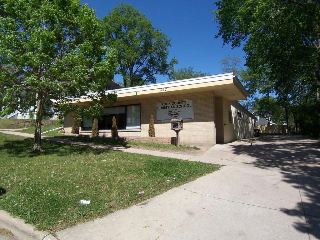 Photo of 417 Harrison AVENUE, Beloit, WI 53511 (MLS # 2023582)